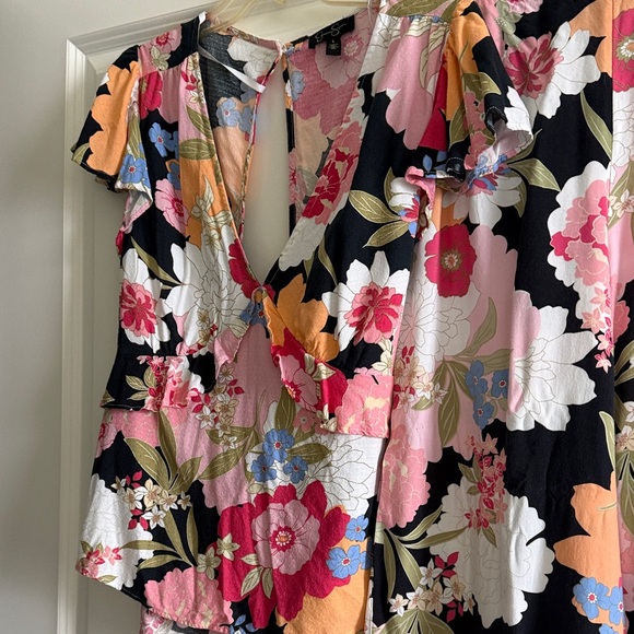 Floral Two-Piece Set with Top and Skirt - Picture 4 of 8